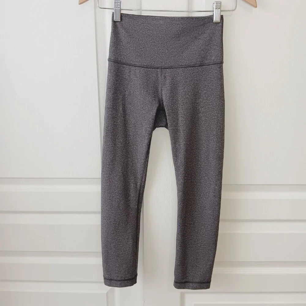 lululemon Women's Heathered Black Wunder Under Crop (High-Rise) Size 4